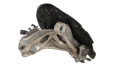 Achsschenkel rechts vorne VW Passat B8 Variant (3G) 1.4 TSI 110 kW 150 PS (11.