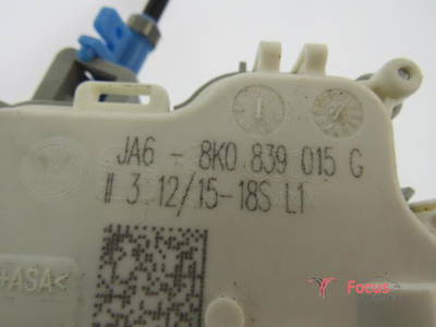 Klappenschlosszug Audi A3 Limousine 8V 8K0839015C P9191054