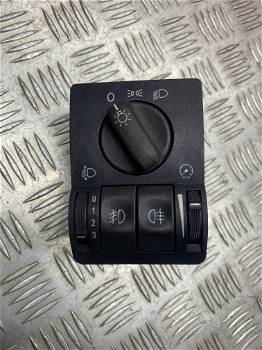 Schalter für Licht Opel Zafira A (T98) 90561379