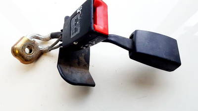 Gurtschloss - Hinten Linke Audi A4, B5 1999.09 - 2001.08 facelift 8D0857739D 33989203