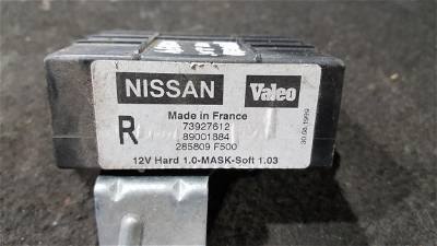 Steuergerät Nissan Primera, P11 1996.06 - 2001.12 73927612 89001884, 285809, f500