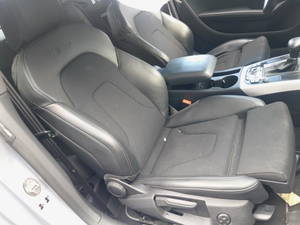 Sitz rechts Audi A5 8T P19301847