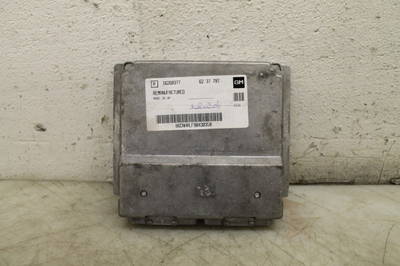 Motorsteuergerät Opel Astra G (F08/48) Hatchback 1.6 (X16SZR) 2000 (86CNHRLF90430358, 90430358)