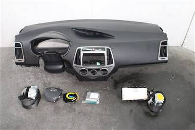 Airbag Set + Steuergerät Hyundai i20 Hatchback 1.2i 16V (G4LA) 2014 (959101J400, 569001J500, 845301J000, 3061210392, 3062210386, 934801Y000)