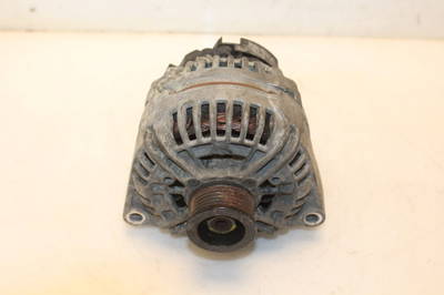 Lichtmaschine BOSCH CLS (C219) Sedan 500 5.0 V8 24V (M113.967) 2006 (A0131548202, 0124615044)