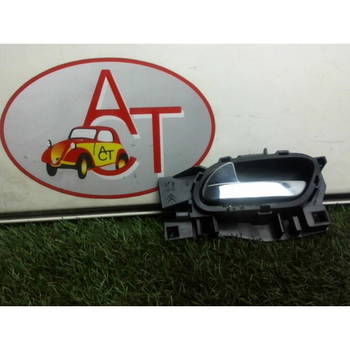 Türgriff Innen Links Vorne Peugeot 207/207+ (WA/WC/WM) Hatchback 1.6 HDi 16V (DV6ATED4(9HX)) 2009 (9143L9)