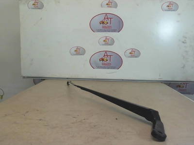 Scheibenwischer Rechts Vorne Peugeot 206 SW (2E/K) Combi 1.4 HDi (DV4TD(8HX)) (6429S0) 34943137