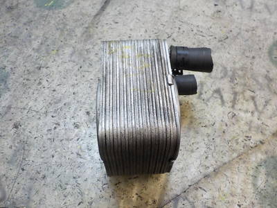 Ölkühler Audi A6 (C6) Sedan 2.0 TDI 16V (BRE) (038117021D) 45131455