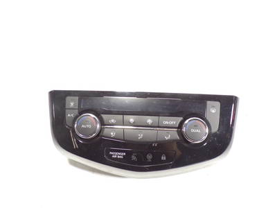Bedienung Klimaanlage Nissan Qashqai (J11) SUV 1.2 DIG-T 16V (HRA2DDT) (275004EA0A, 275004EA0A, T9077702)