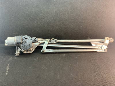 247407 Wischermotor vorne FORD Focus II Stufenheck (DB, DH, FCH) 1704578