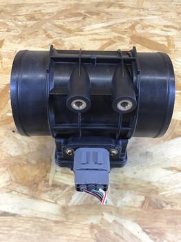 368711 Luftmassenmesser MAZDA Premacy (CP) E5T52271