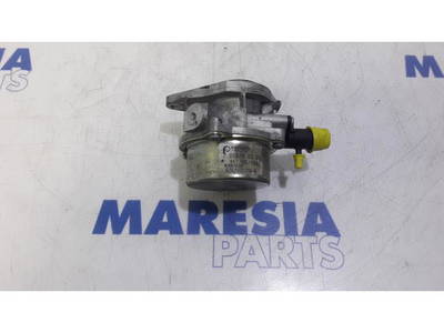 Unterdruckpumpe Renault Megane III Grandtour KZ 8200577807 P13022240