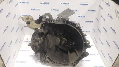 Schaltgetriebe Peugeot 207 2222WE P1563965 20DP45