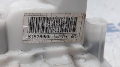 Klappenschlosszug Fiat Panda 169 51917898 P4922142