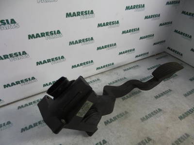 Sensor für Gaspedalstellung Fiat Stilo 192 0280752227 P6011911