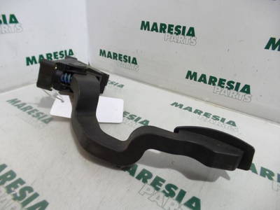 Sensor für Gaspedalstellung Fiat Stilo 192 46779078 P3219569