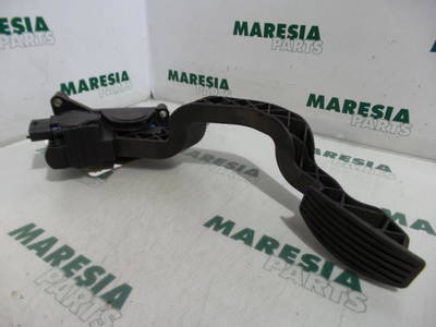 Sensor für Gaspedalstellung Fiat Stilo 192 0280752227 P2414278