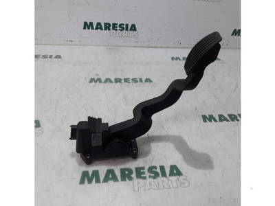 Sensor für Gaspedalstellung Fiat Stilo 192 0280752227 P10397837