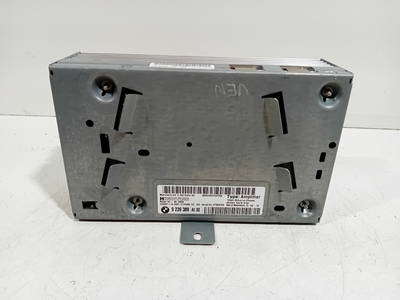 Audio Verstärker BMW 5 serie Touring (F11) Combi 528i 24V (N53-B30A) 2010 (9239389)