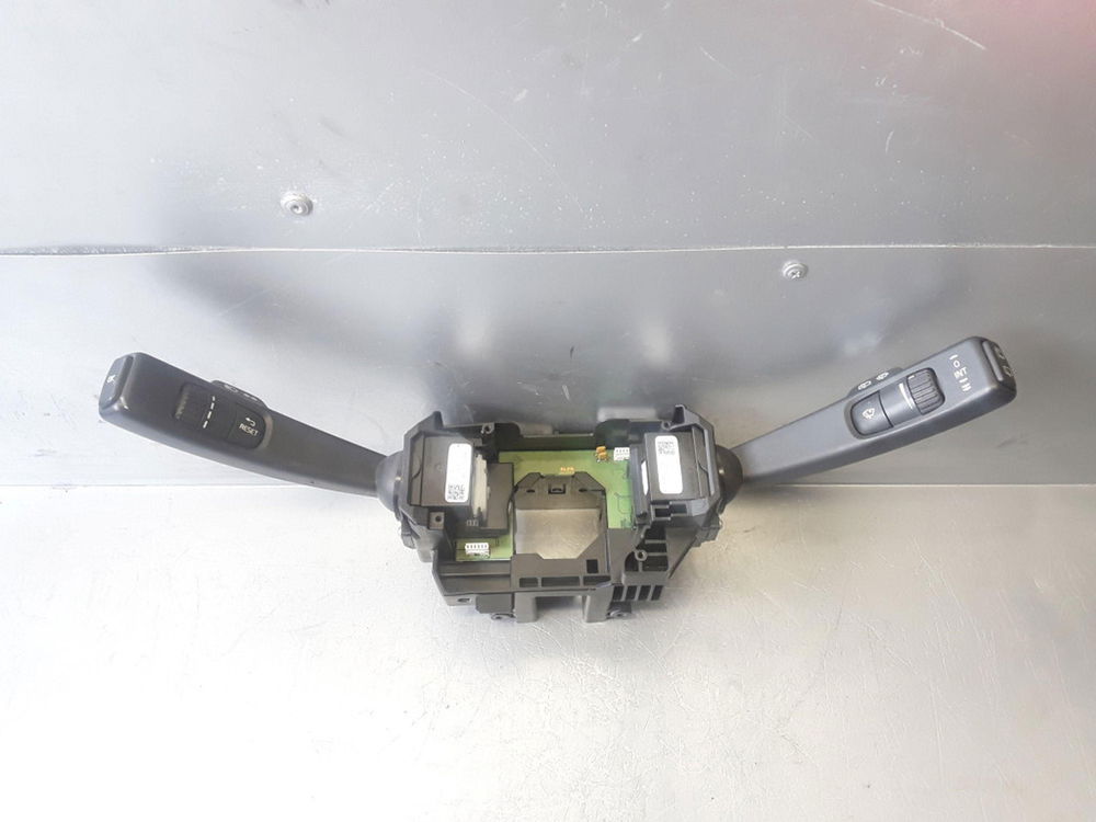 Blinkerschalter Volvo V60 I (155, 157) 31327903 31327904 gebraucht 