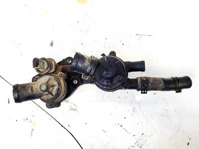 Thermostatgehäuse Volkswagen Golf, V 2003.10 - 2008.10 03c121026h 03c121111h