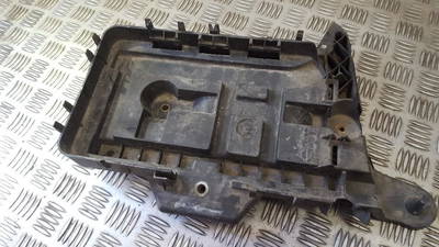 Batteriekasten Volkswagen Touran, 2003.01 - 2006.10 1k0915333b 37683890