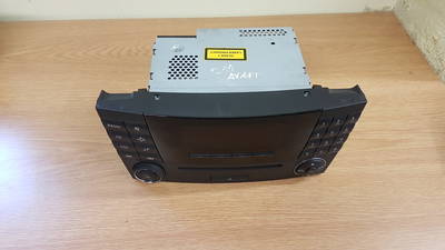 Armaturenbrett ohne Navi ohne CD Mercedes-Benz E-Klasse (W211) MF2321