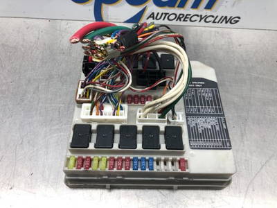 Sicherungskasten Nissan Micra III K12 1685413J01 P17165145