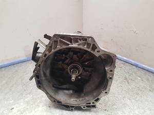 Getriebe Suzuki Jimny Hardtop Terreinwagen 1.5 DDiS 4x4 (K9K-266) (2471184A61, 5VELOCIDADES, 65K22115)