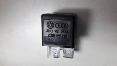 Relais Audi A3 Sportback 8P 3D0951253A P15080366