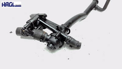 Thermostatgehäuse mit Thermostat 03C121111H Skoda Octavia 1.6 FSI Trend 1Z Octavia Limousine