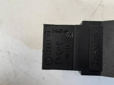 Innenleuchte Audi A4 Avant 8K, B8 4B0947415A P20684835