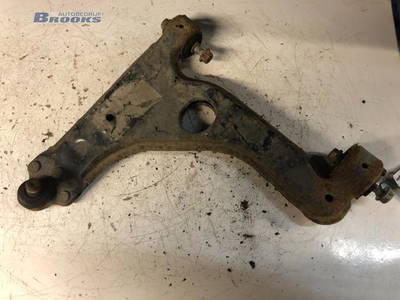 Querlenker links vorne Opel Astra H Caravan P3337558