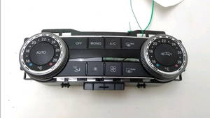 Bedienung Heizung Mercedes-Benz C (W204) Sedan 2.2 C-220 CDI 16V (OM646.811) 2007 (2048305790)