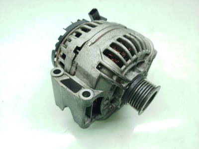 Lichtmaschine Mercedes-Benz CLS (C219) Sedan 350 CGI 3.5 V6 24V (M272.985) (A2721540102, 2721540102, 0124625023) A2721540102