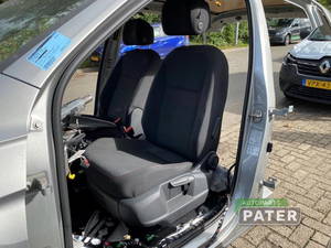 Sitz links VW Tiguan II AD P21405577