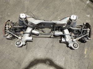 Hinterachse Mercedes-Benz CLS (C219) Sedan 350 CGI 3.5 V6 24V (M272.985) (A2113507508)