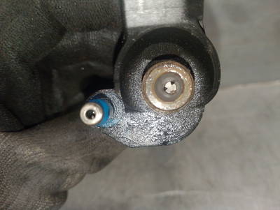 Kraftstoff-Injector Kia Carnival/Sedona MPV 2.2 CRDi 16V VGT (D4HB) (338002F000) 338002F000