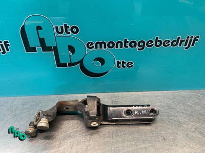 Rollenführung für Schiebetür VW Transporter T5 Kasten 7H0843336 P18493363