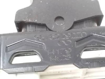 Schalter für Fensterheber hinten rechts Citroën 96762292ZD 43007772