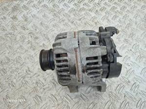 Lichtmaschine Opel Astra H Caravan () 13229984 43674386