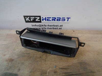 Zierleiste Ford S-Max (GBW) MPV 2.0 TDCi 16V 140 (QXWA(Euro 4)) 2007 (Aschenbecher, 6M21U04788AF)
