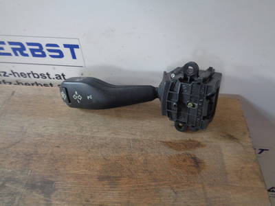 Blinkerschalter BMW X3 (E83) SUV 2.0d 16V (M47N(204D4)) 2007 (8363668)
