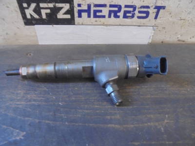 Kraftstoff-Injector Ford Focus 3 Wagon Combi 1.5 TDCi (XWDB) 2015 (CV6Q9F593AA, 0445110489) CV6Q9F593AA