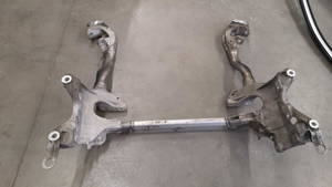 Unterrahme Vorne Audi A4 (B8) Sedan 1.8 TFSI 16V (CDHB) 2010 (8T03999315H, 8T0399315H)