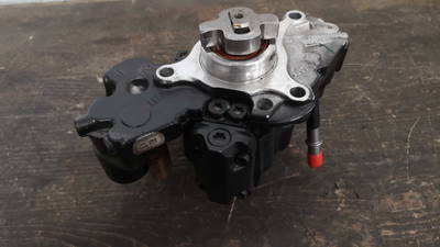 Hochdruckpumpe Ford Kuga II (DM2) SUV 2.0 TDCi 16V 140 (UFMA(Euro 5)) 2013 (9424A050A, 9687959180, 9M5Q9A543AA)