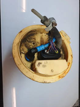 Kraftstoffpumpe VW Golf V Plus (5M, 521) 041385
