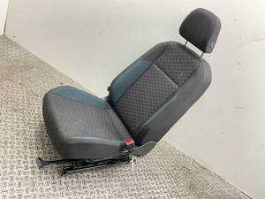 Sitz Vorne Rechts VW Polo 1.0 design AW Polo Limousine