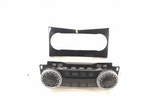 Heizungsbetätigung (Konsole) vorne Mercedes-Benz C-Klasse (W204) 2048300590 2048307085
