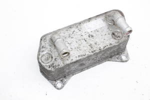 Ölkühler Audi TT (8J) 02E409061B 44715517